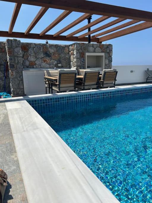 Penthouse Med Privat Saltvannsbasseng Pa Esentepe Beach كيرينيا المظهر الخارجي الصورة